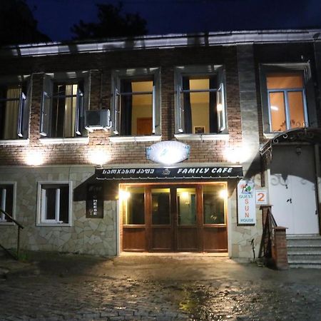 Sun Guest House Kutaisi Exteriér fotografie