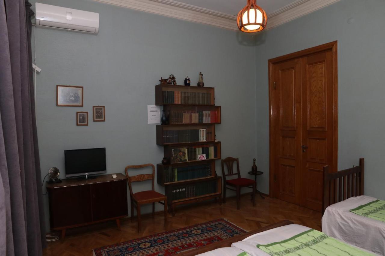 Sun Guest House Kutaisi Exteriér fotografie